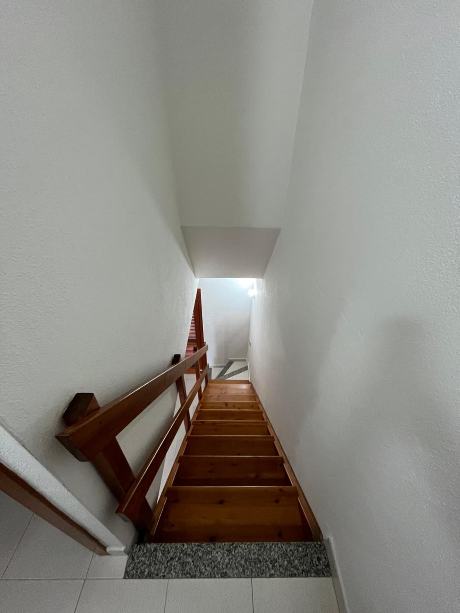 Casa Sviluppata Su Due Piani Con Doppia Veranda E Parcheggio Privato San Teodoro  Exterior foto
